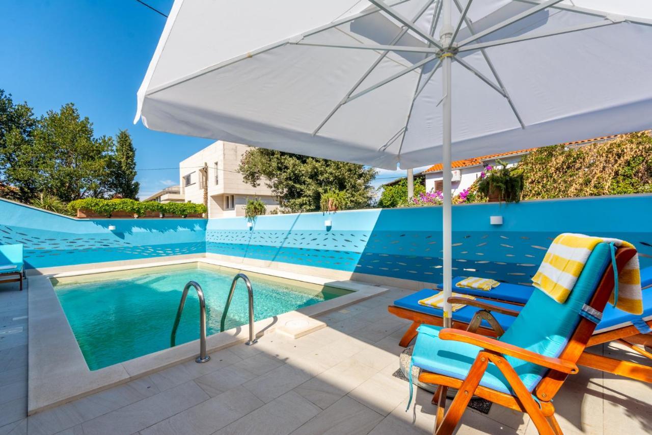 Apartments Villa Camellia - Adults Only Supetar Exterior photo